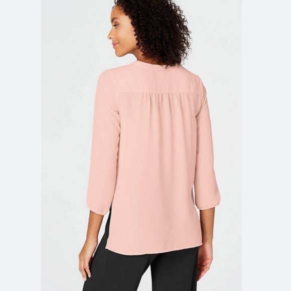 J. Jill Wearever Pale Pink Split V-Neck Drape Front Blouse Size M - Picture 10 of 10
